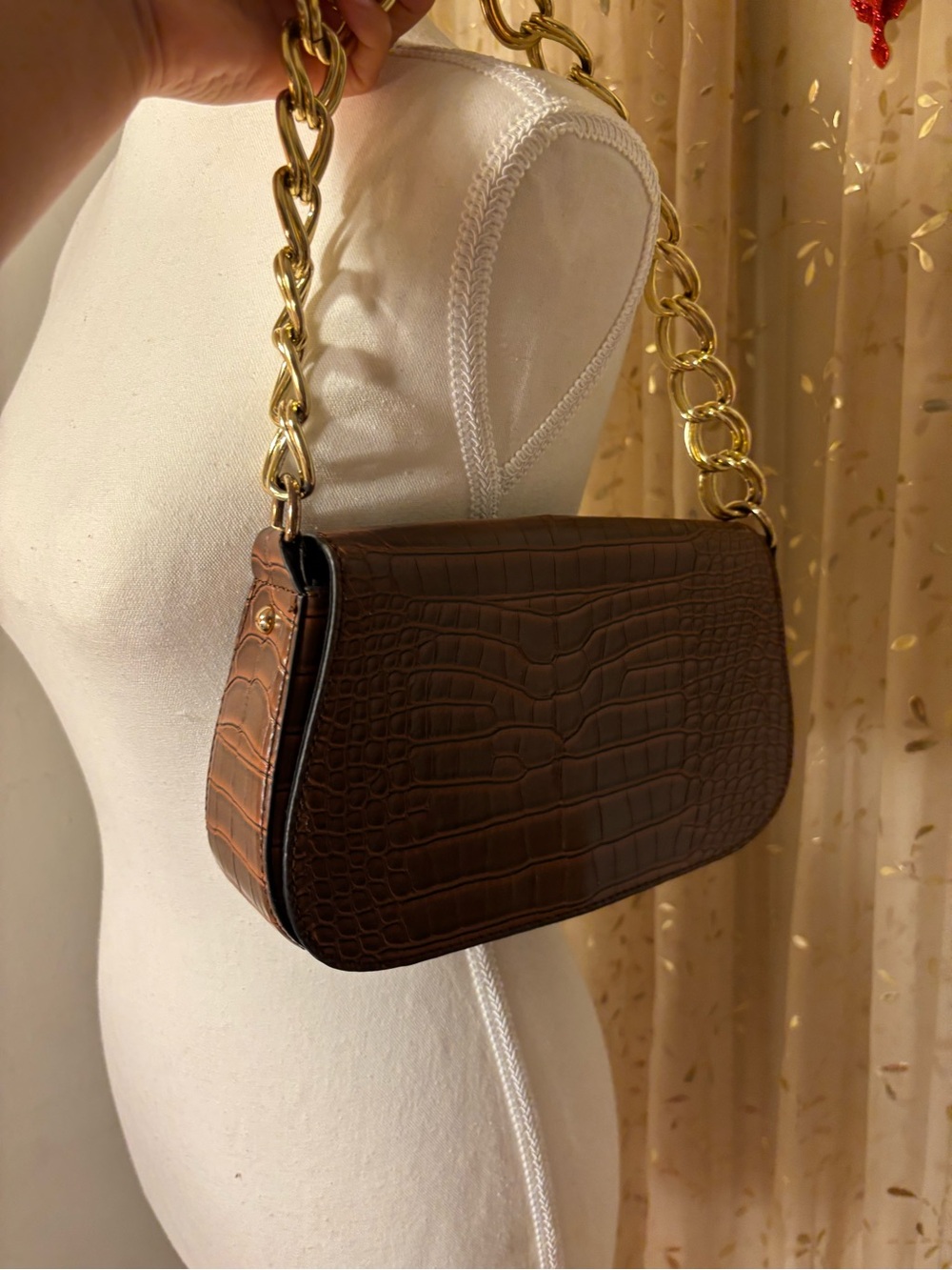 Forever 21 Brown Croc-Embossed Chain Shoulder Bag